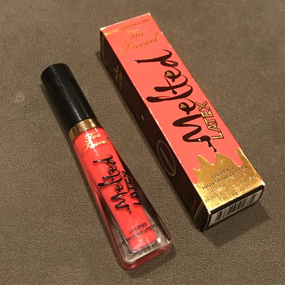 Too Faced Lip Gloss-Rated R - Picture 2 of 3
